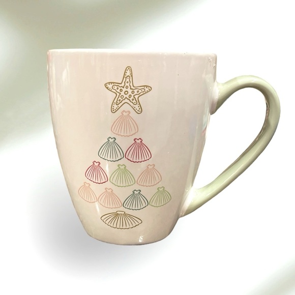 St. Nicholas Square Seashells Christmas Tree 16 0z. Cup/Mug - Picture 1 of 2